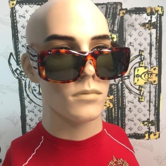 New Authentic Tortoiseshell Square Sunglasses GG1080s 003 - Picture 1 of 12